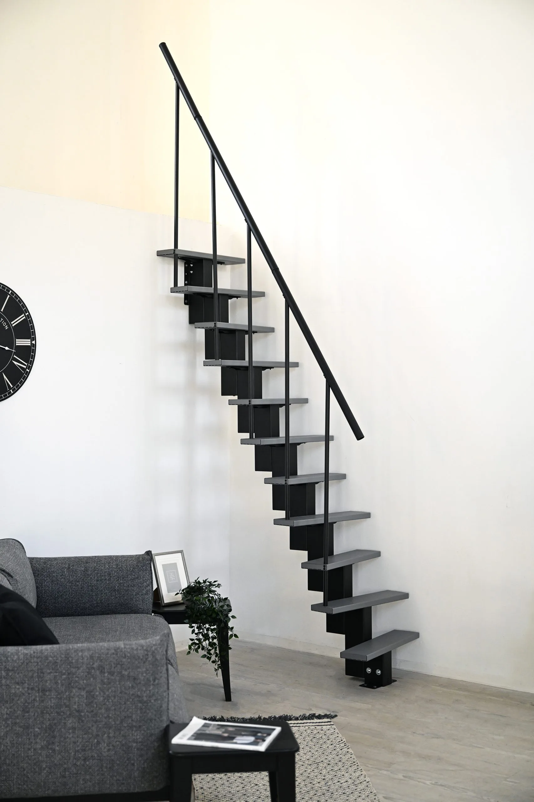 Scara pentru spatii mici Happy - imagine 2
