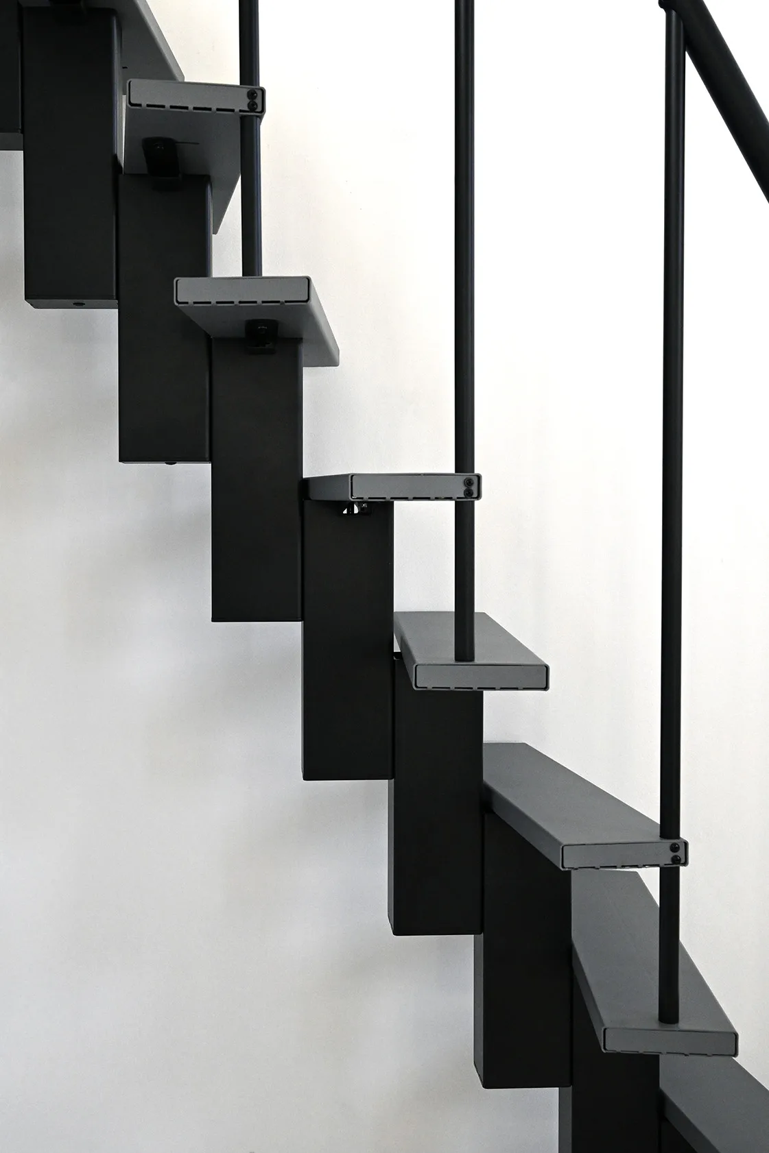 Scara pentru spatii mici Happy - imagine 4