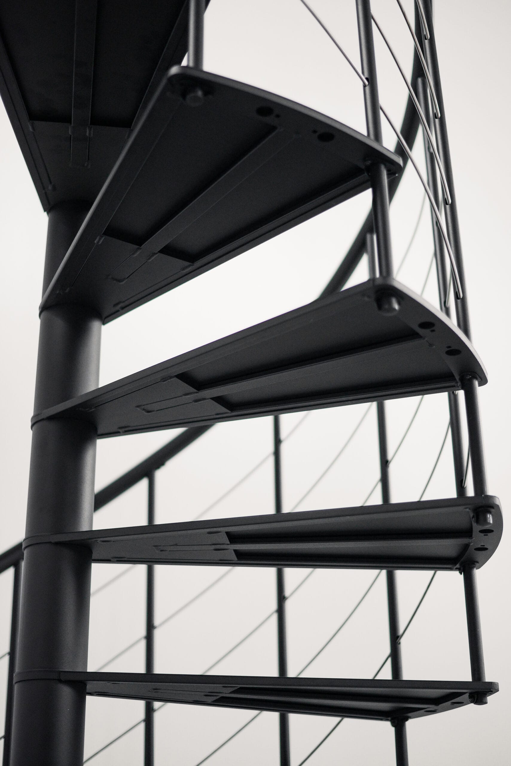 Milano_Schwarz-16-scaled-1