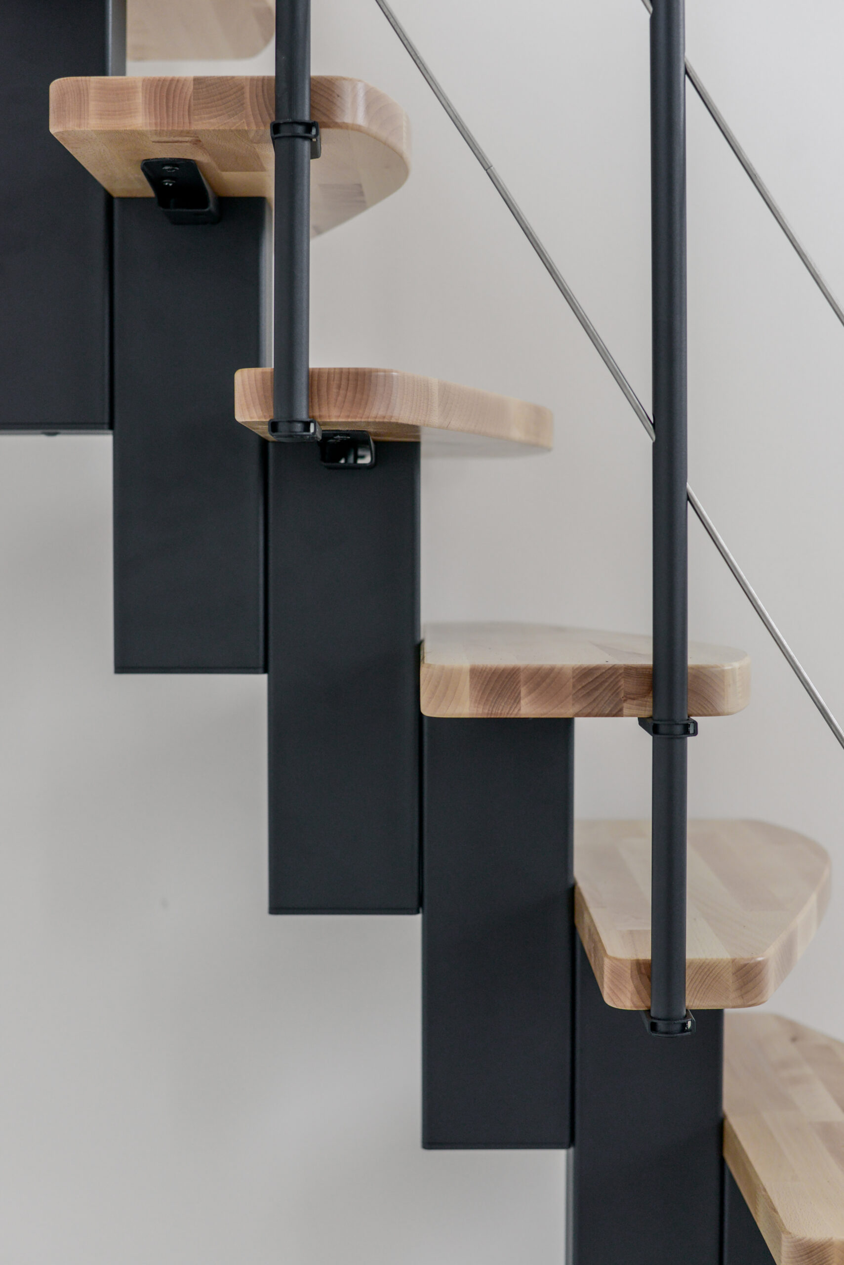 Quatro_Buche_Schwarz-23-scaled-1