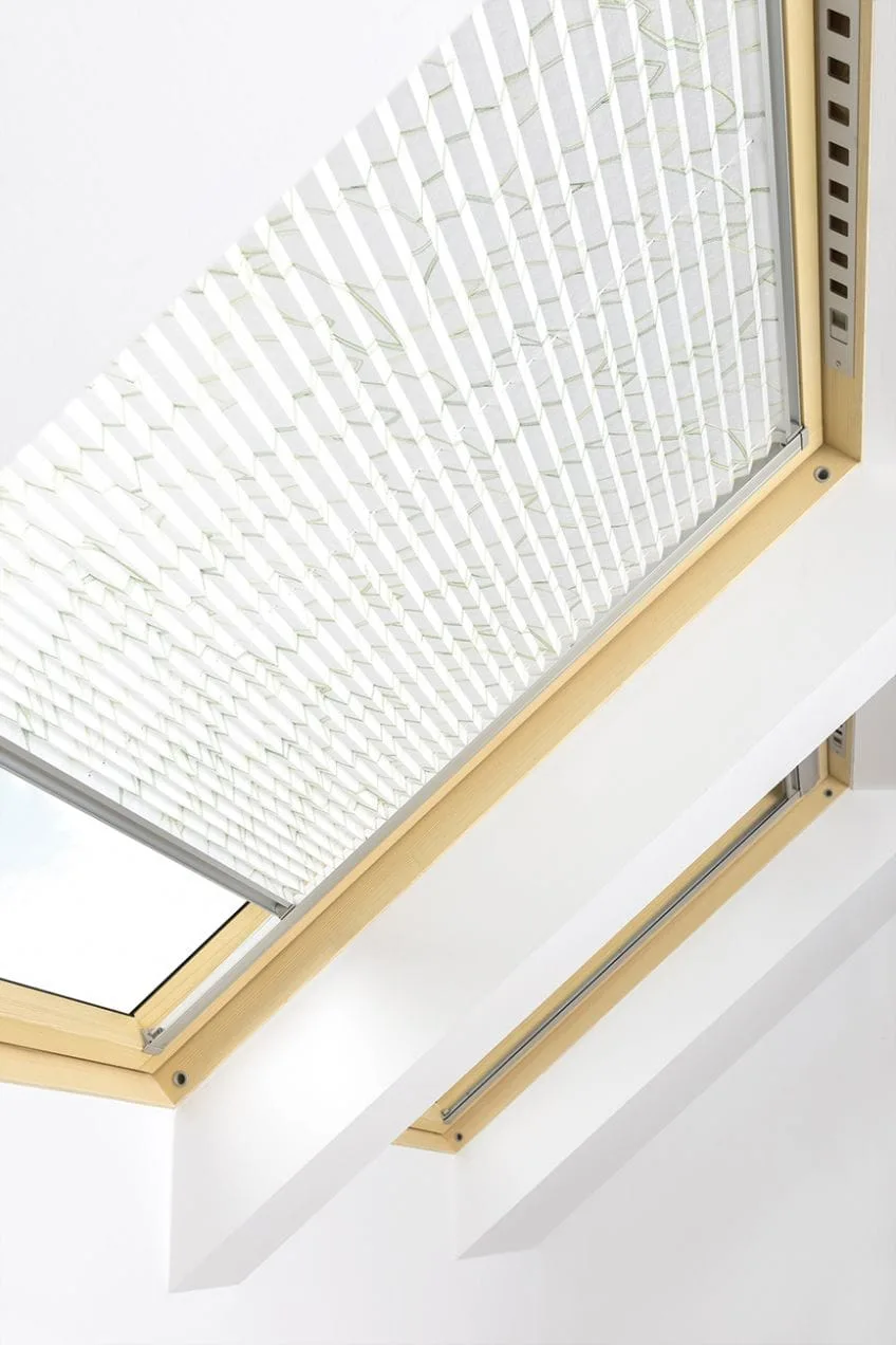 FAKRO APS - Rulouri plisate decorative - imagine 3
